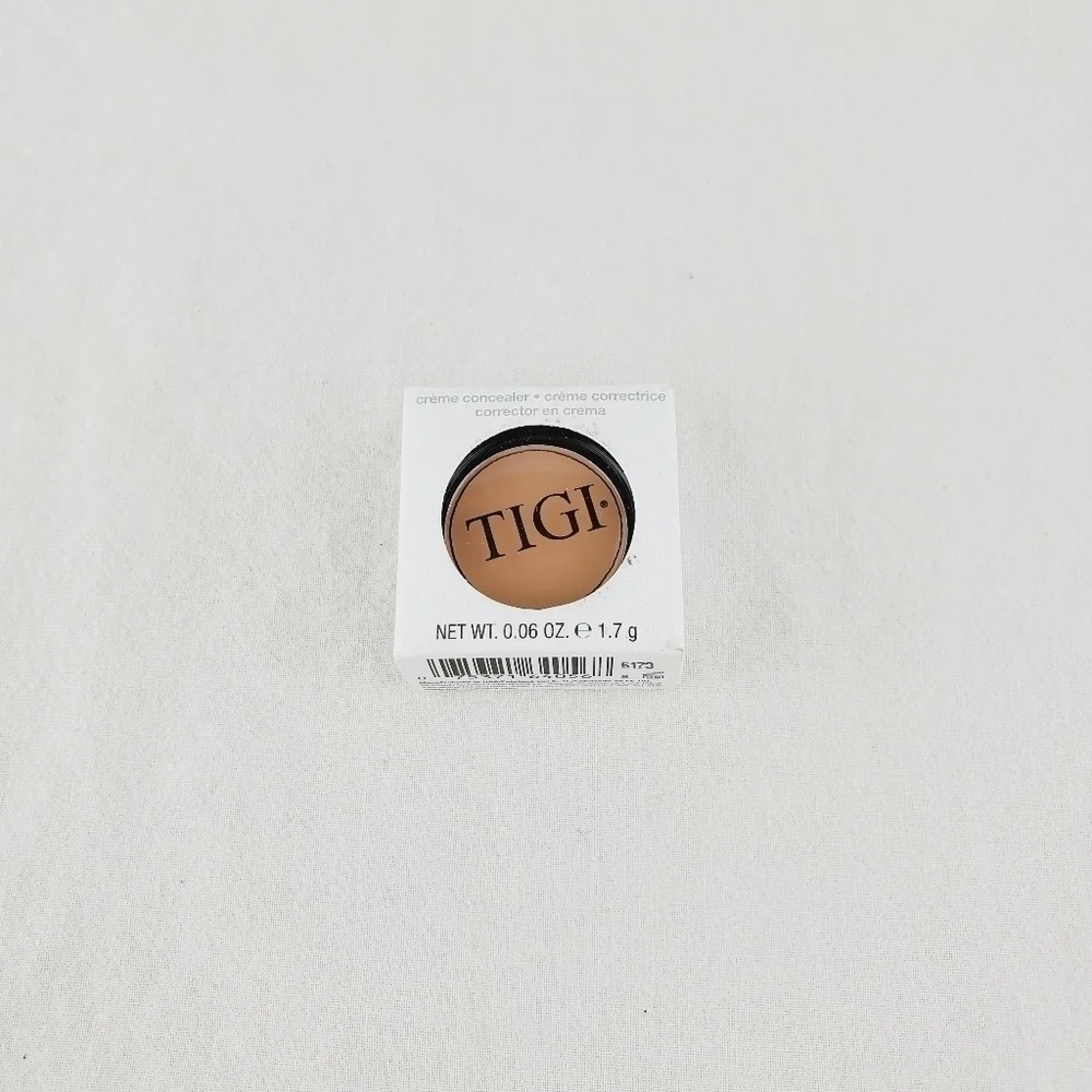 TIGI cream concealer shade medium